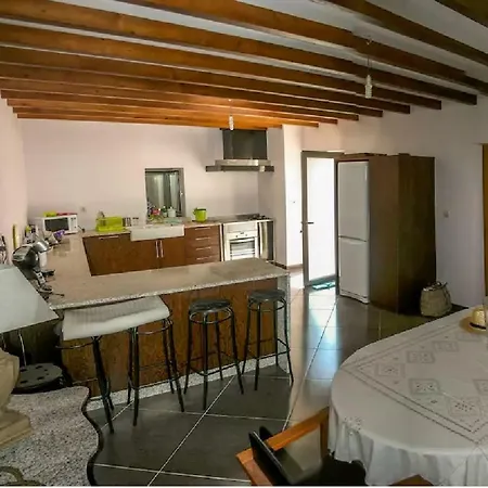 Дом отдыха Casa Da Rocha Паредиш-ди-Кора
